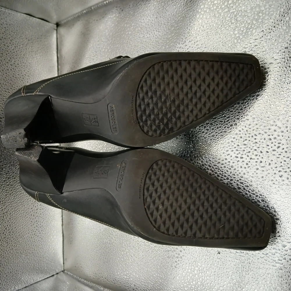 Aeropostale Black Leather Heels Women's Size 10